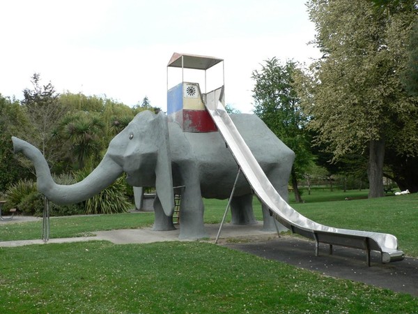 The Oamaru Garden�s elephant